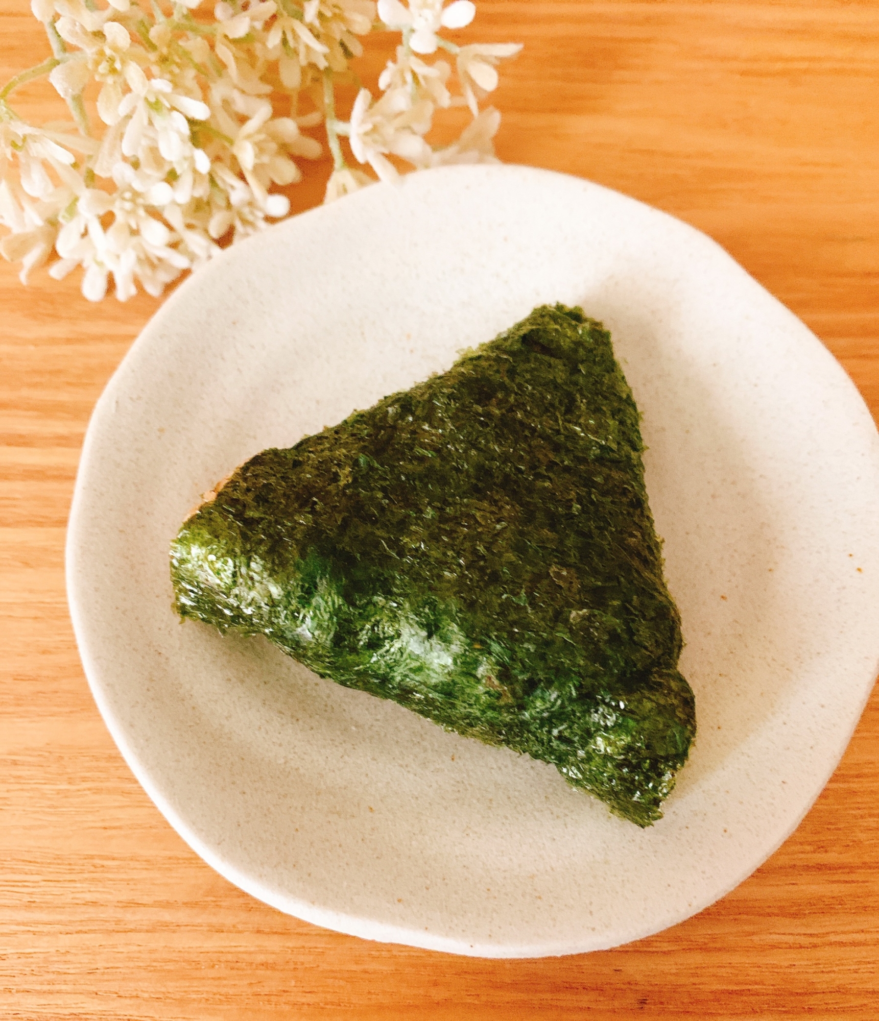 海苔の佃煮と梅おにぎり✧˖°