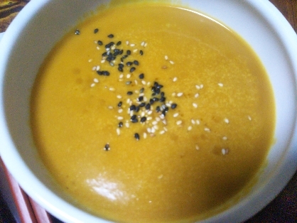 レンジで簡単♡かぼちゃのクリームスープ