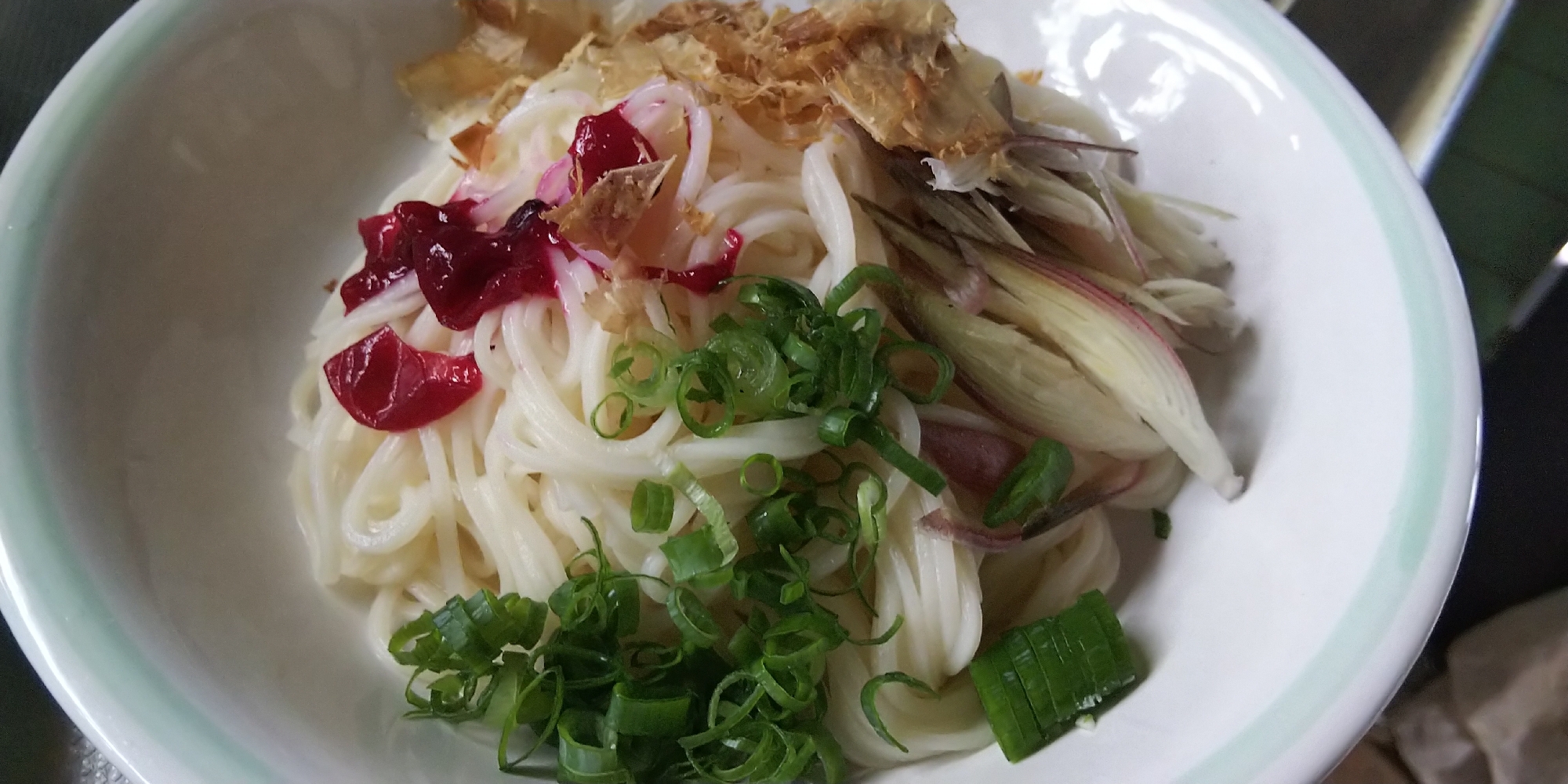 梅干しと茗荷のそうめん