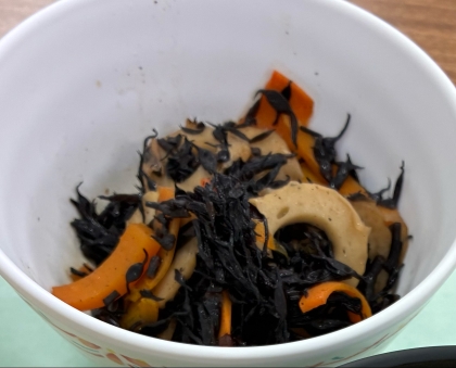 普通のひじきの煮物