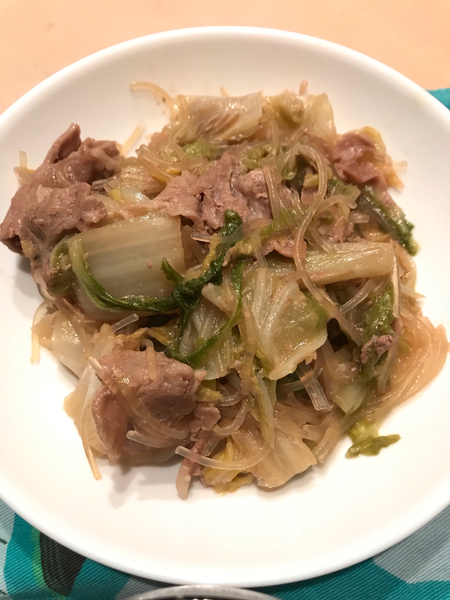 寒い季節にオススメ白菜と豚肉のはるさめ煮