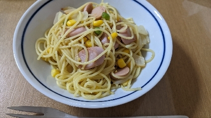 ズッキーニとベーコンとコーンのカレースパゲッティー