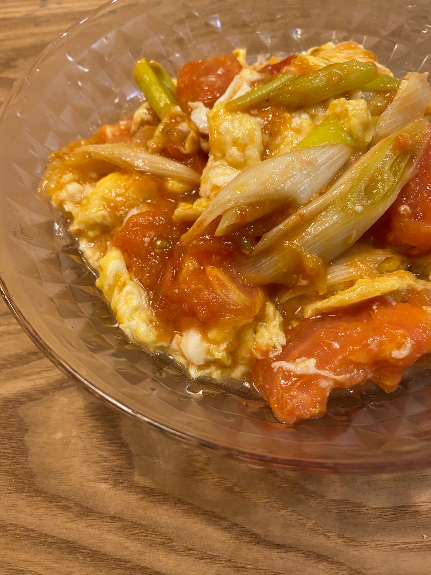 ほっとする味♡完熟トマトとふんわり卵の中華炒め