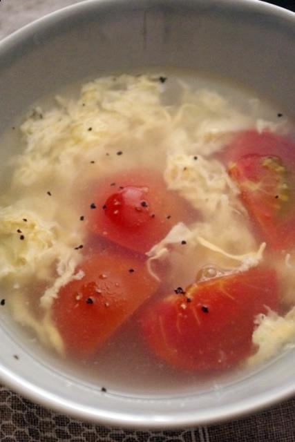さっぱり♪トマトと卵の中華スープ