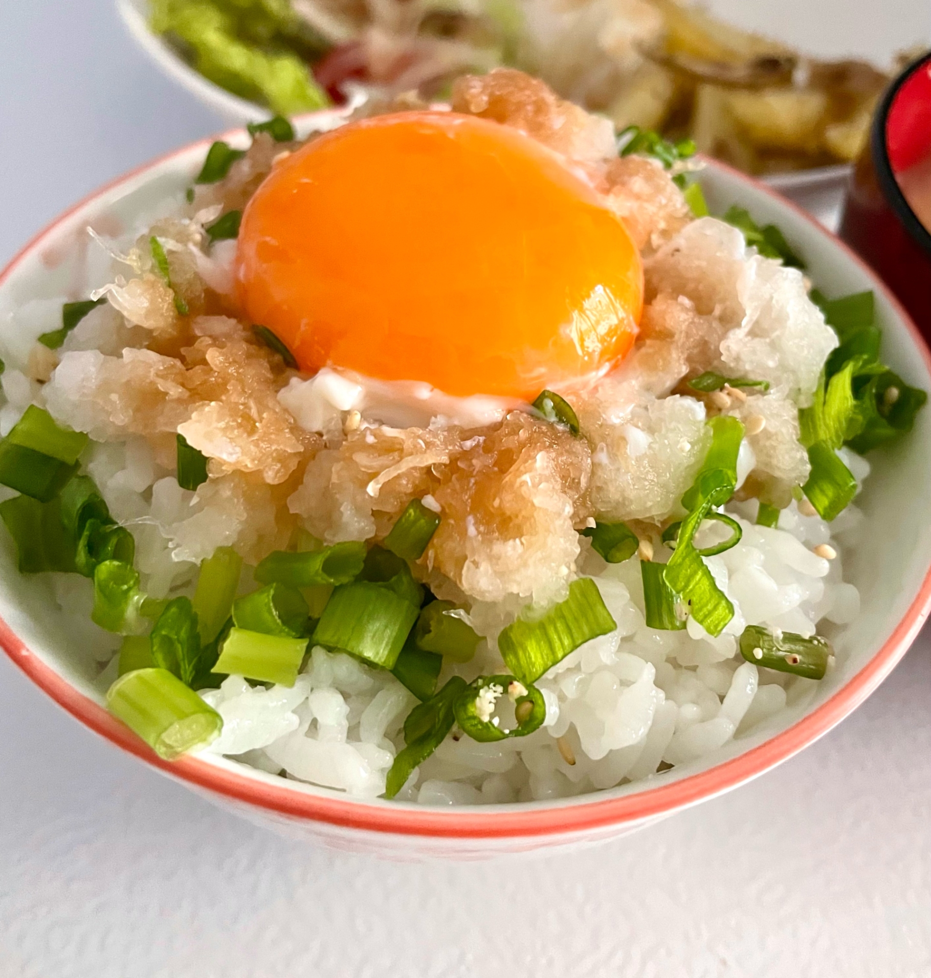 大根おろしでさっぱり♪ご飯がすすむ簡単卵かけご飯♡