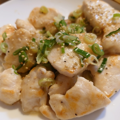少ない材料なのにとても美味しく、家族からも好評でした！リピします★