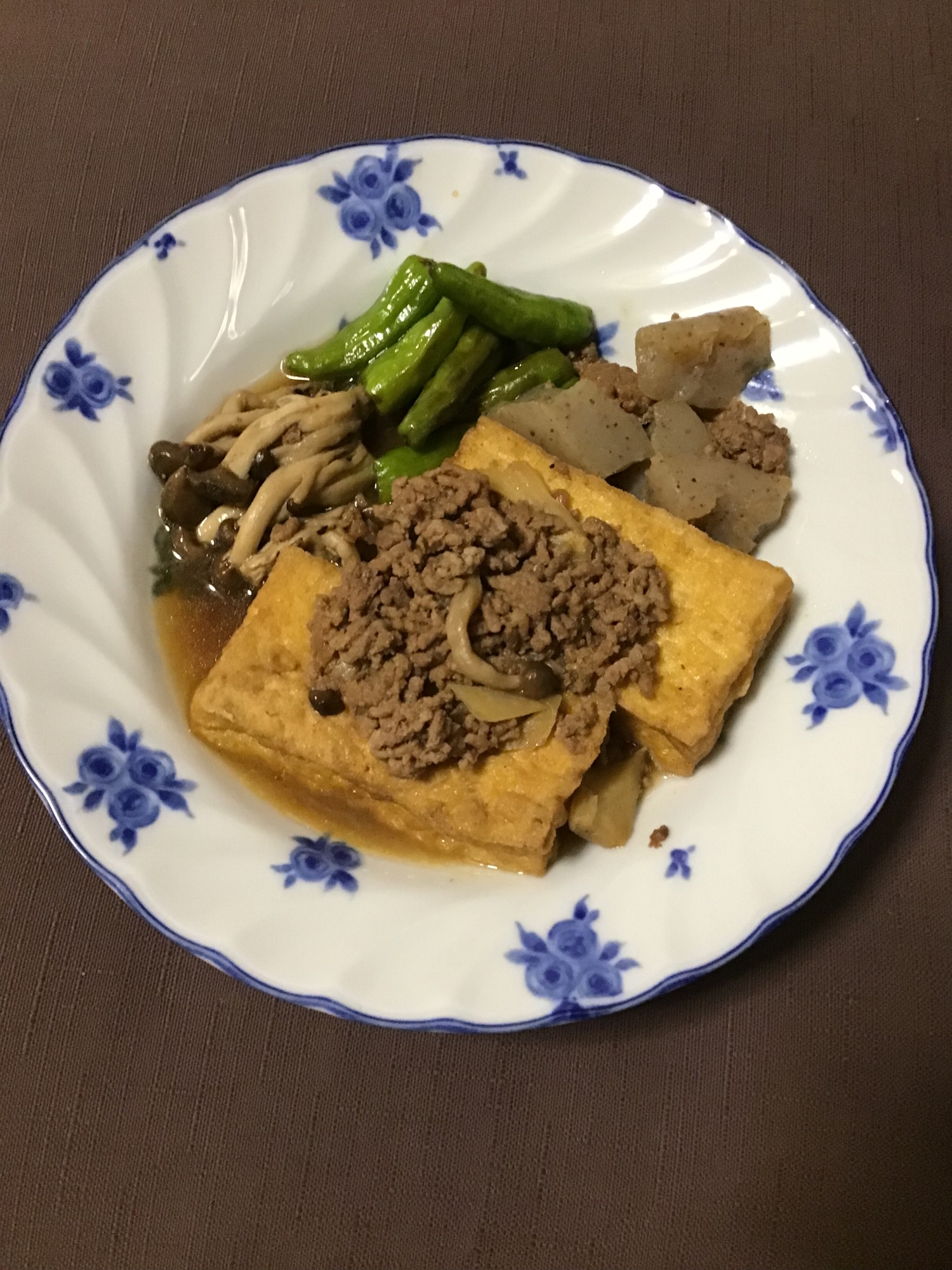 厚揚げの合いびき肉のそぼろ煮。