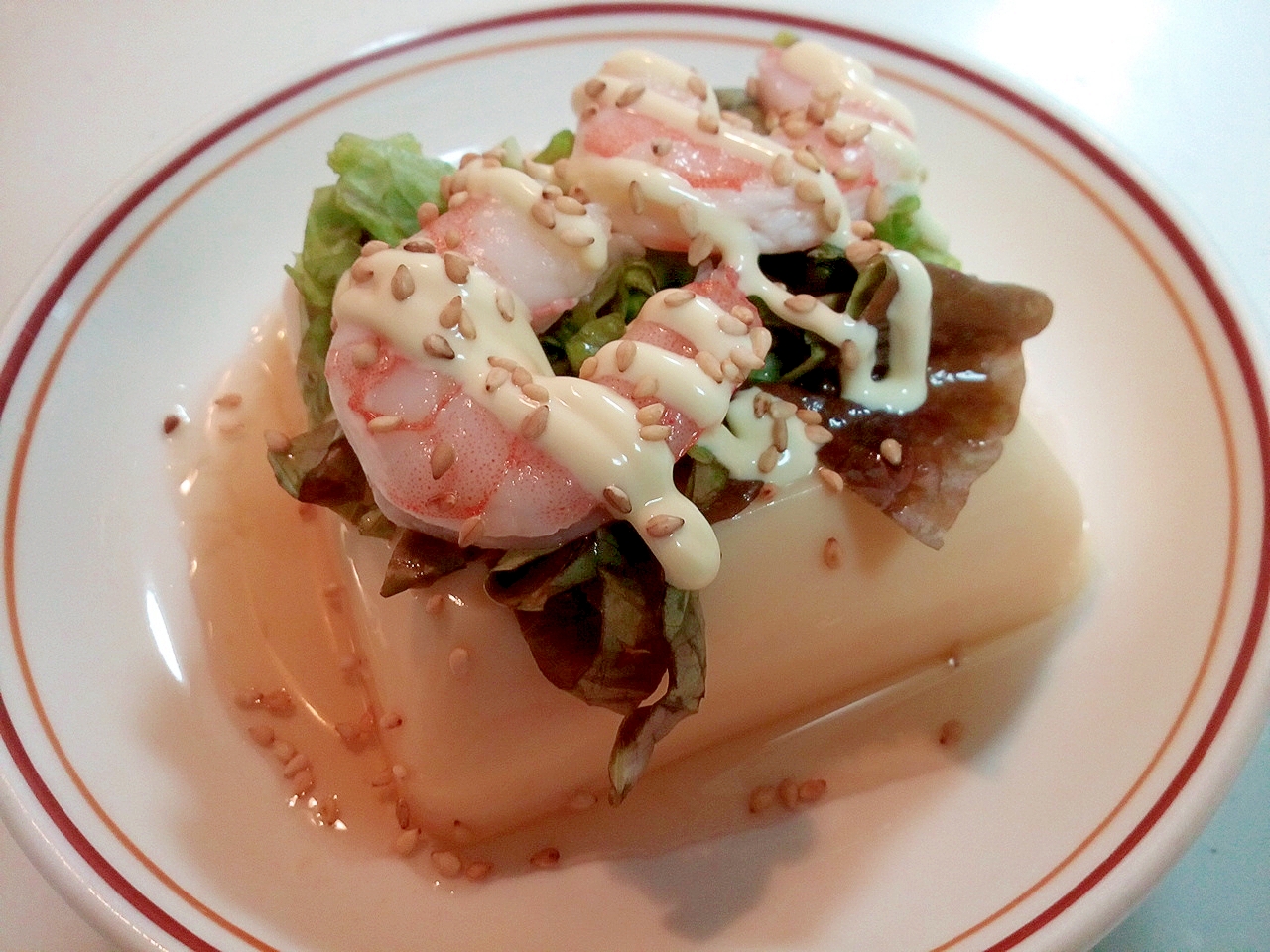 レタスと海老とごまの卵豆腐