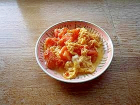 トマトのスクランブルエッグ