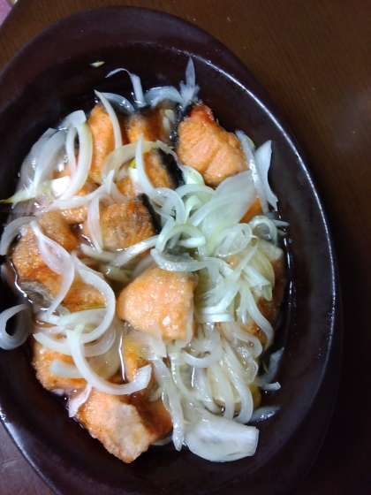 揚げ焼きで簡単☆鮭の南蛮漬け