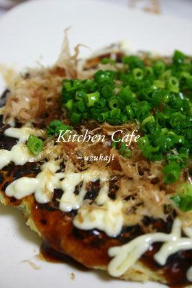 タコとチーズで山芋入りお好み焼き