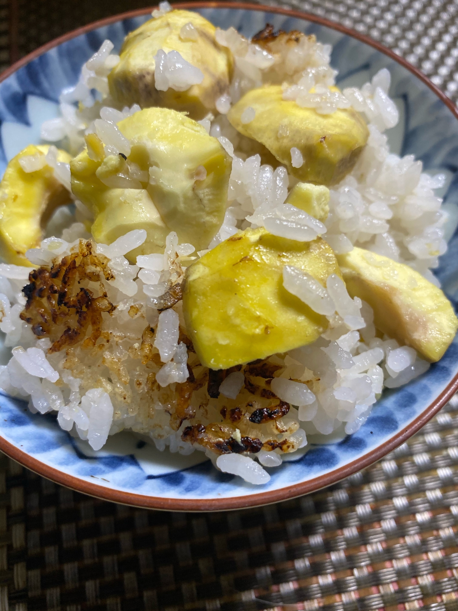 甘く　ホクホク　土鍋で　栗ご飯