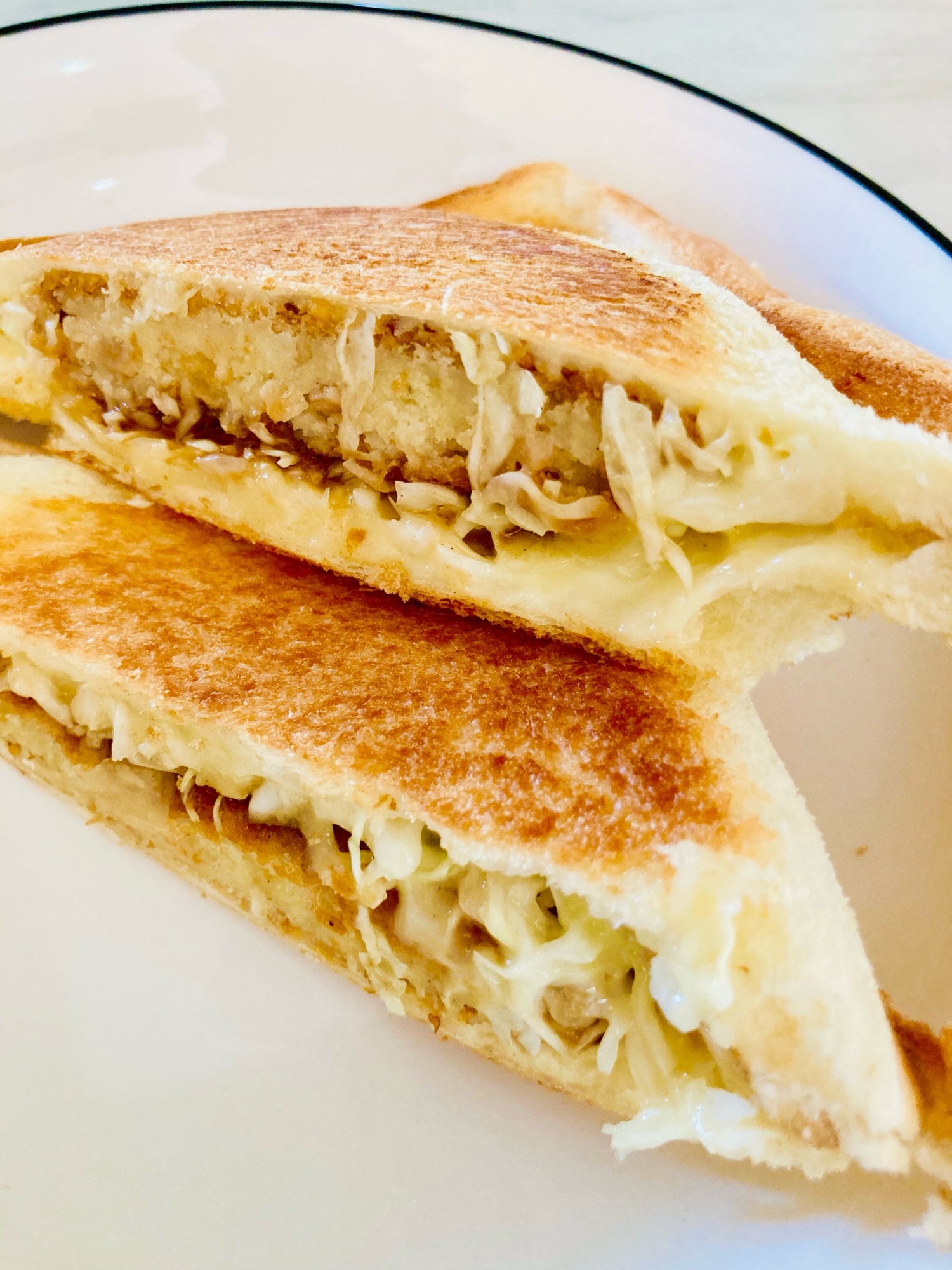 *市販コロッケ*でホットサンド