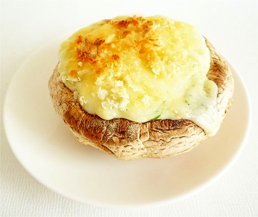 ジャンボマッシュルームのグラタン レシピ 作り方 By Liqueur 楽天レシピ