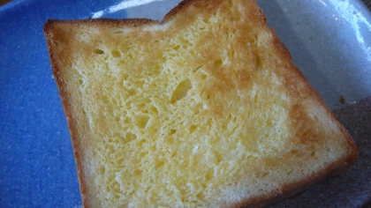 食パンでお手軽☆ガーリックトースト
