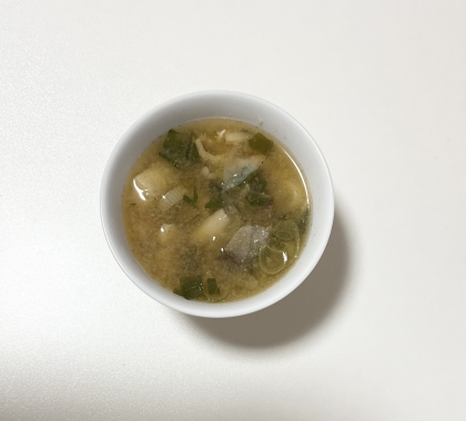 白菜と油揚げの味噌汁