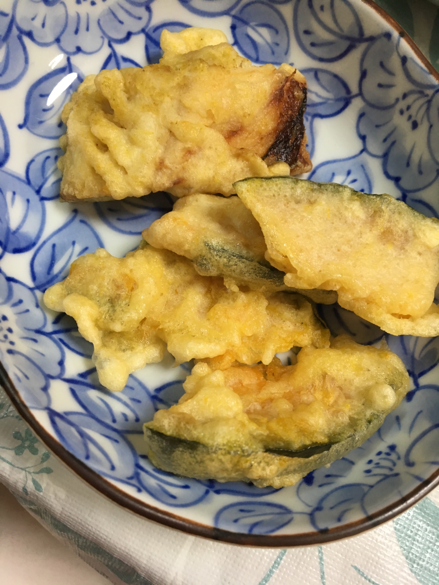 鯖とかぼちゃのカレー味(*^^*)天ぷら☆