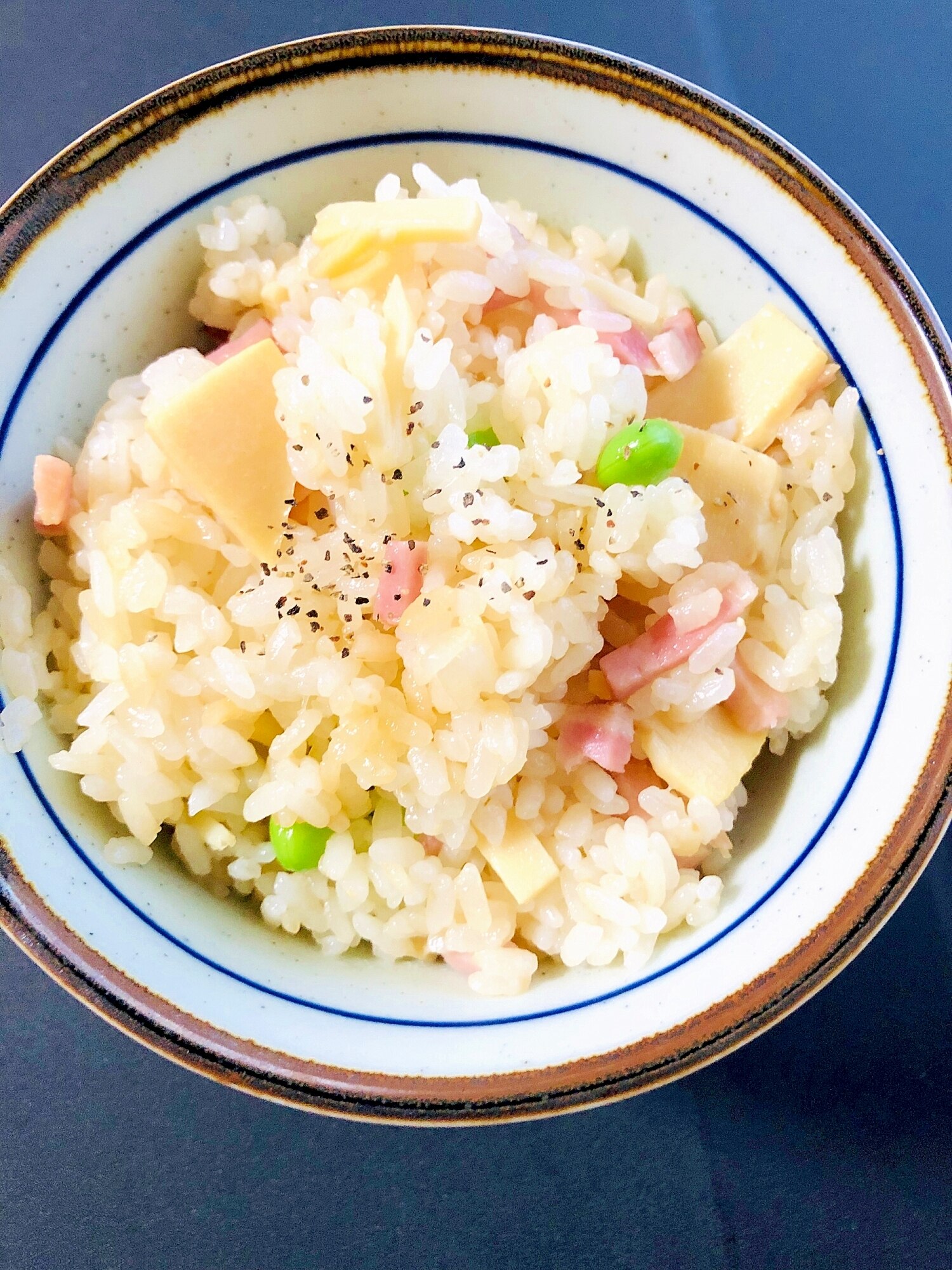 たけのことベーコンと枝豆のピラフ レシピ・作り方 by hamupi-ti-zu
