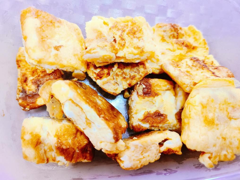 1歳半の息子に きな粉卵焼き レシピ 作り方 By ユーママちゃん 楽天レシピ