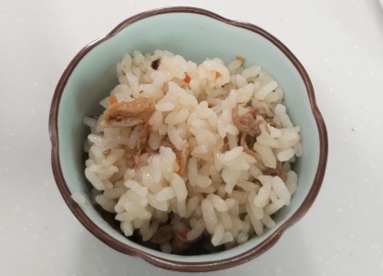 湯豆腐の翌々日も昆布だしの残り汁で炊き込み作るよ！