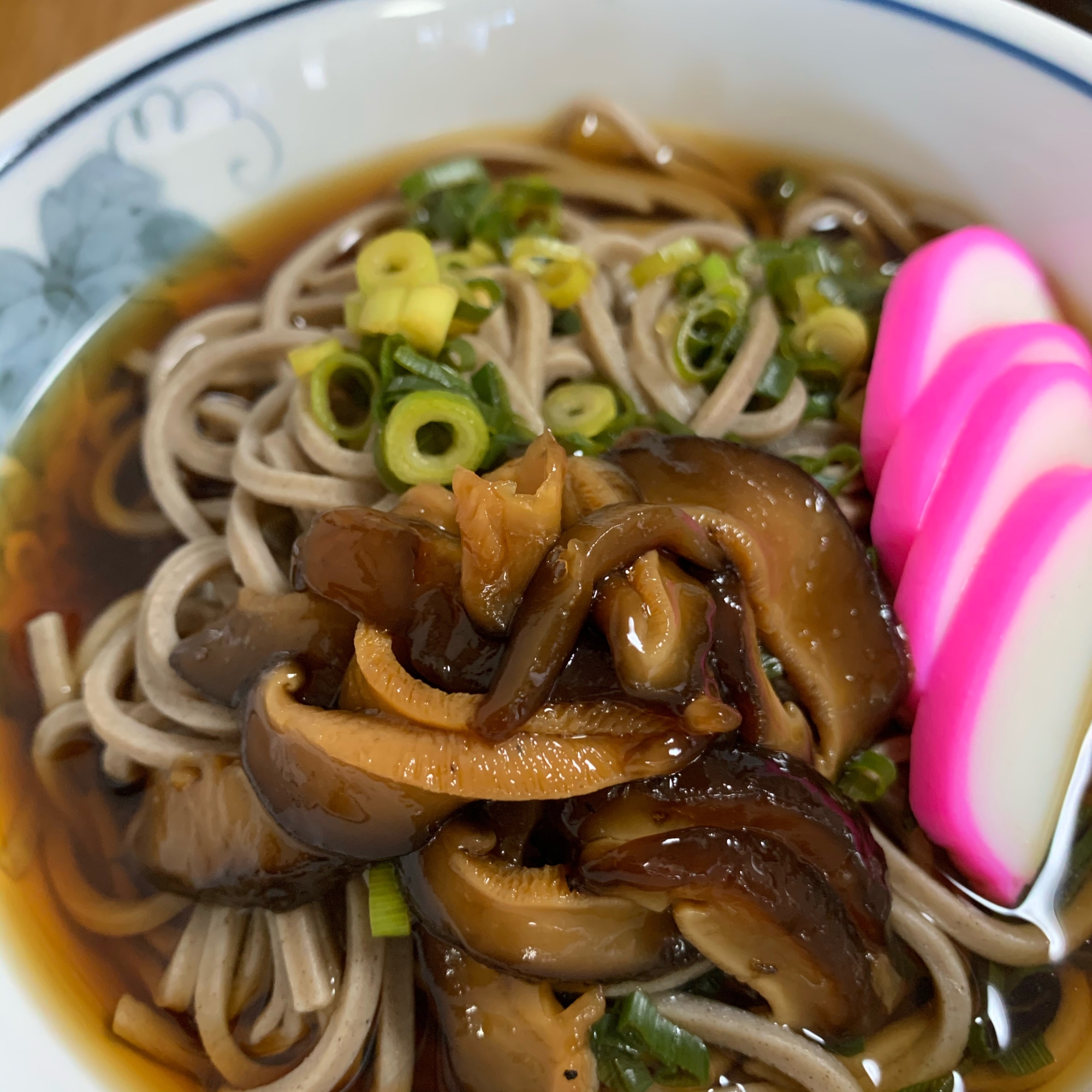 素麺、蕎麦のお供に！椎茸の甘辛煮