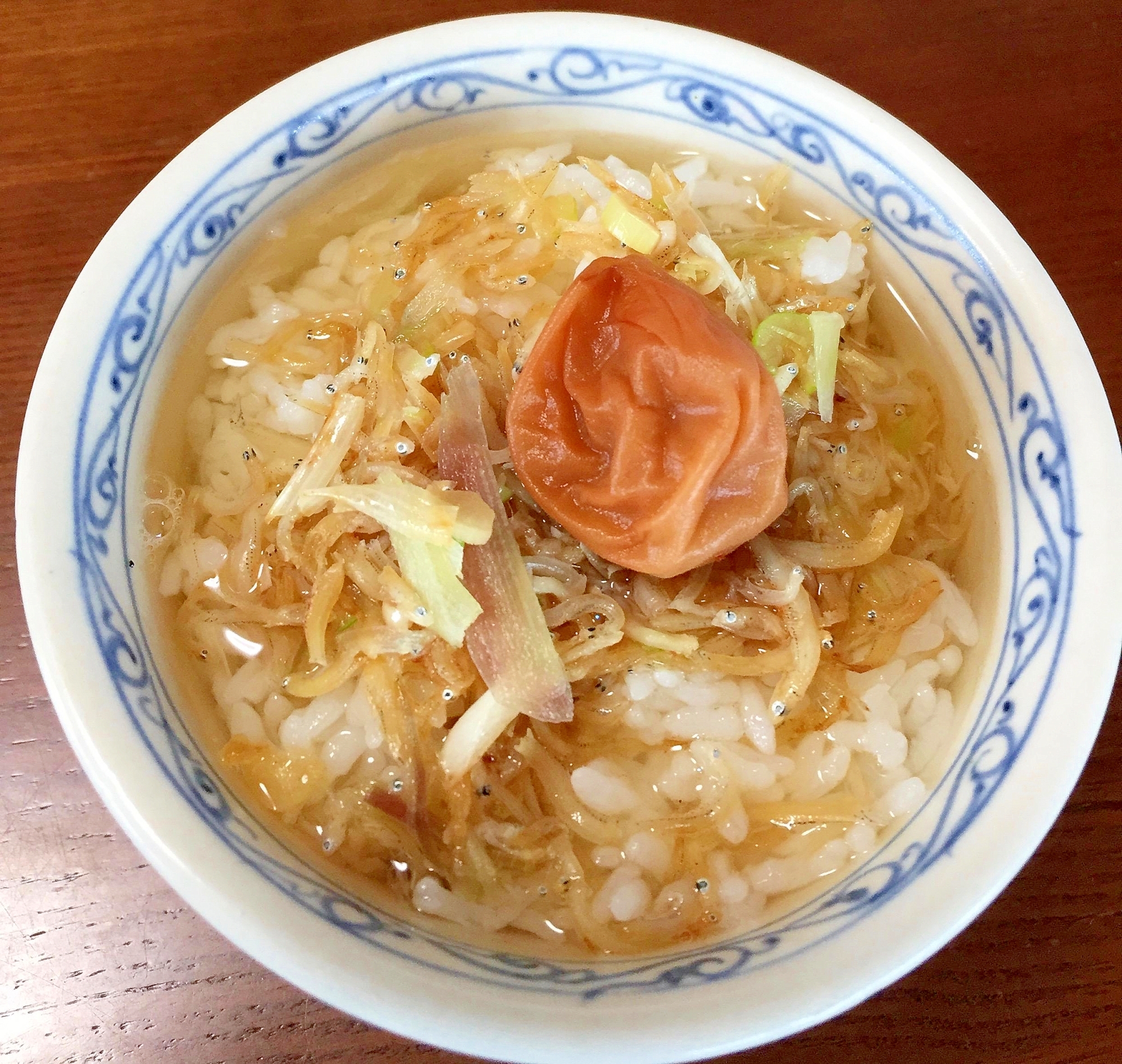 しらすと梅干しのサッパリお茶漬け