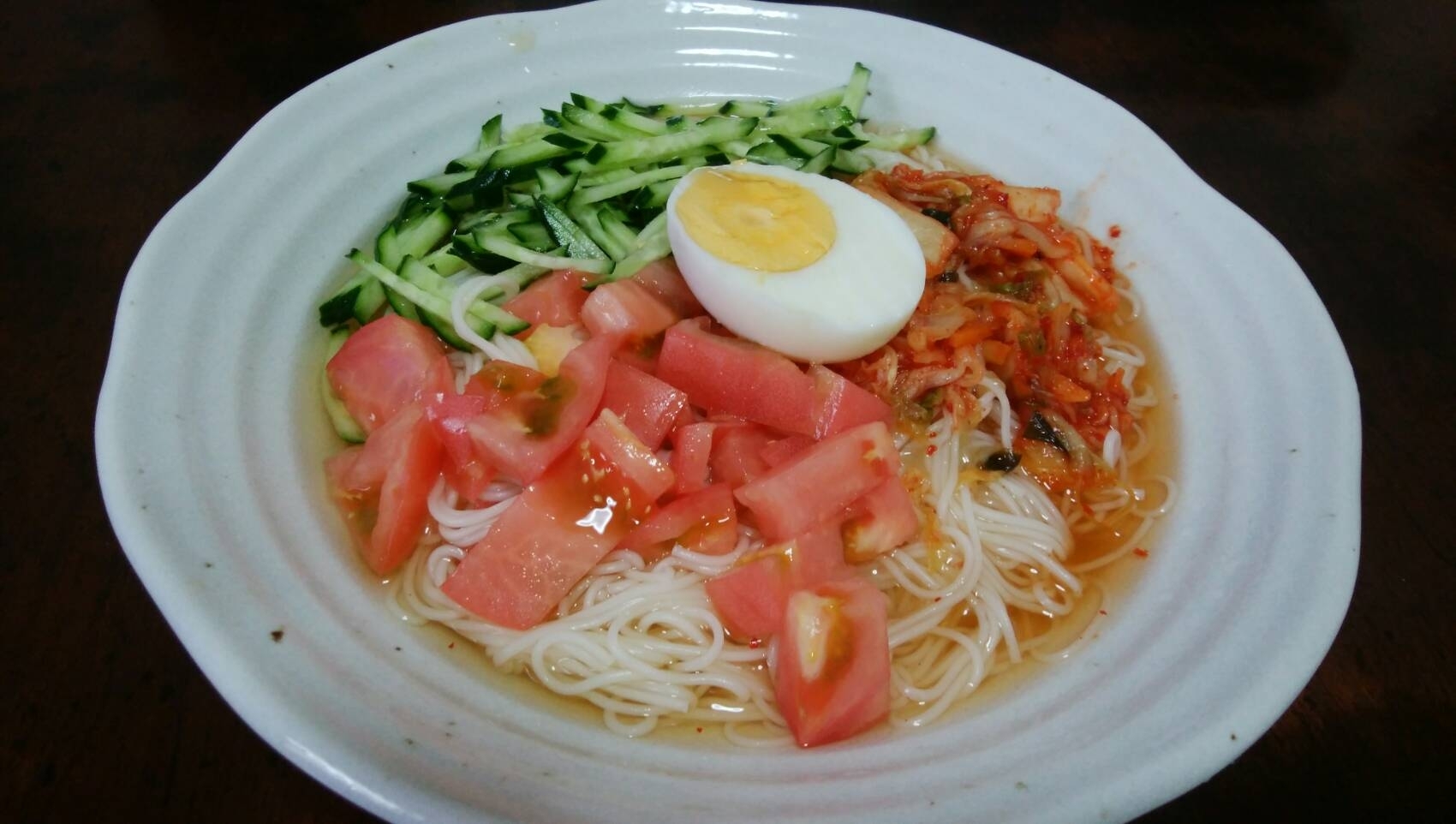 冷やしキムチそうめん