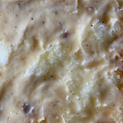 8枚切でやるとカリカリクリスピーピザみたいで美味しかったです^_−☆