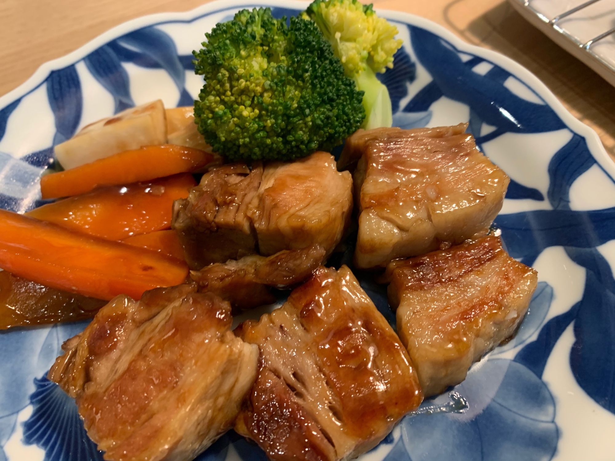 ご飯に合う！豚塊肉の中華風照り焼き