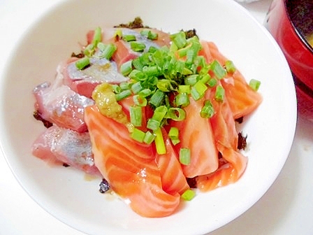 鮭ハラスとイナダの刺身で 海鮮丼 レシピ 作り方 By V るん 0394 楽天レシピ 鮭ハラスとイナダの刺身で 海鮮丼 レシピ 作り方 By V るん 0394 楽天レシピ