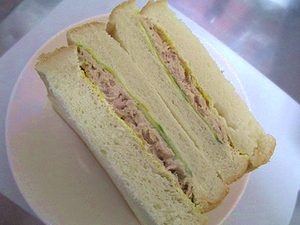 ☆ツナときゅうりのサンドイッチ☆