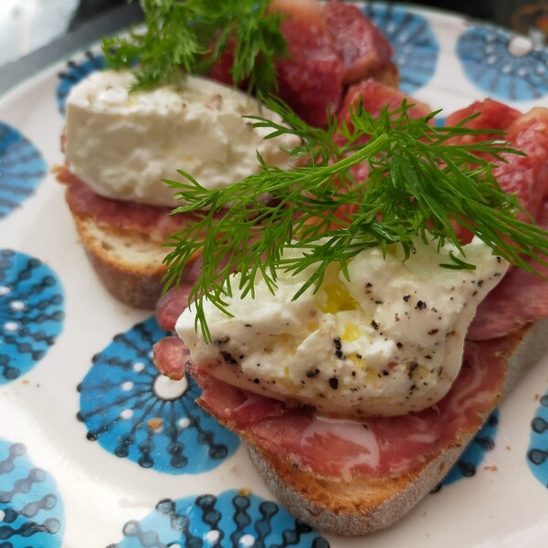 ブラータと無花果とコッパのオープンサンド レシピ 作り方 By Akdeniz 楽天レシピ ブラータと無花果とコッパのオープンサンド レシピ 作り方 By Akdeniz 楽天レシピ