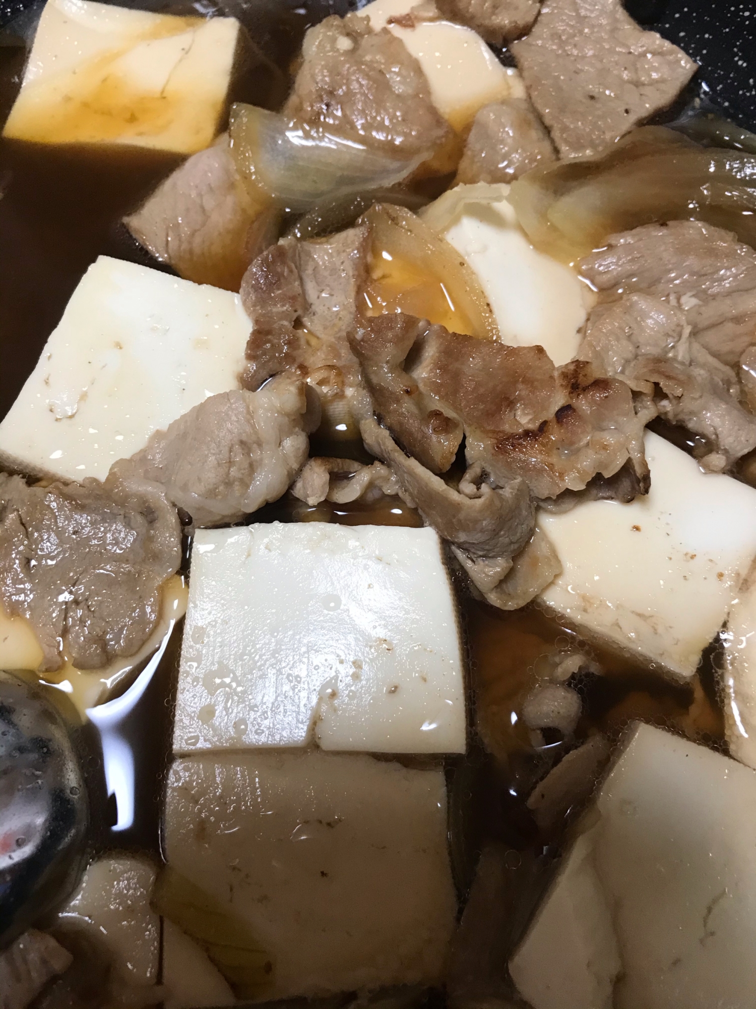 豚肉で肉豆腐