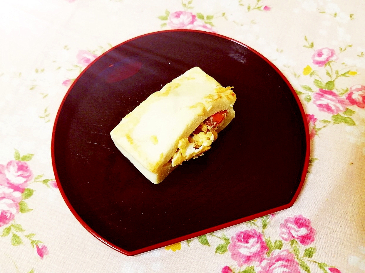 高野豆腐の和風炒り卵サンド