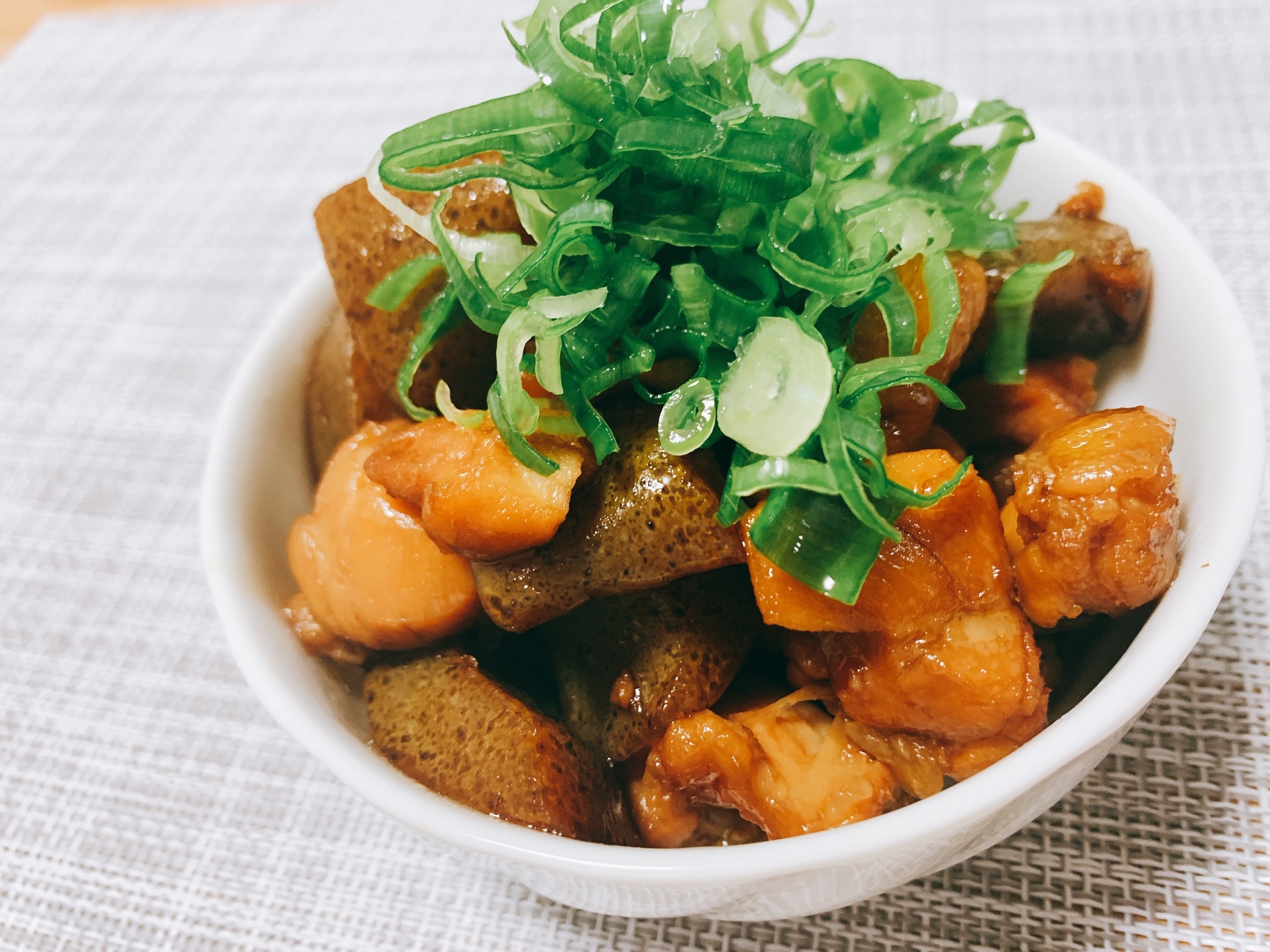 簡単♪こんにゃくと鶏肉の煮物☆