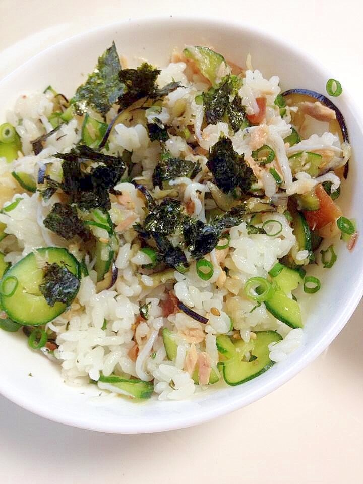 夏バテに子供も喜ぶシーチキンのさっぱり薬味丼 レシピ 作り方 By まめぱんだ214 楽天レシピ