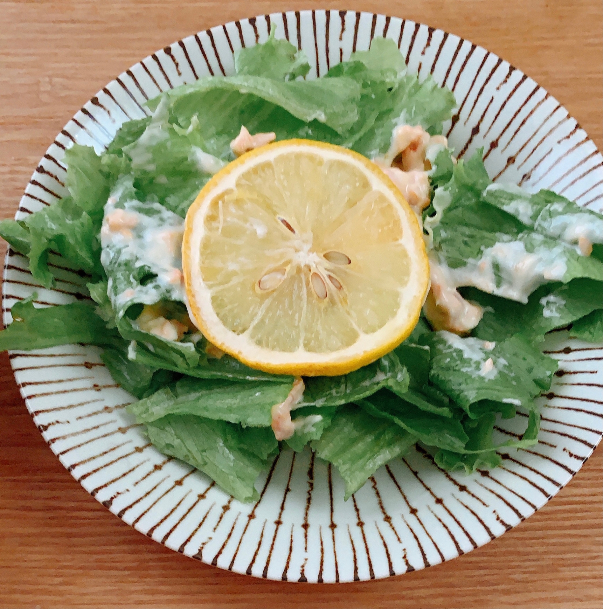 レモンの香り☆鮭フレークで作る簡単サラダ