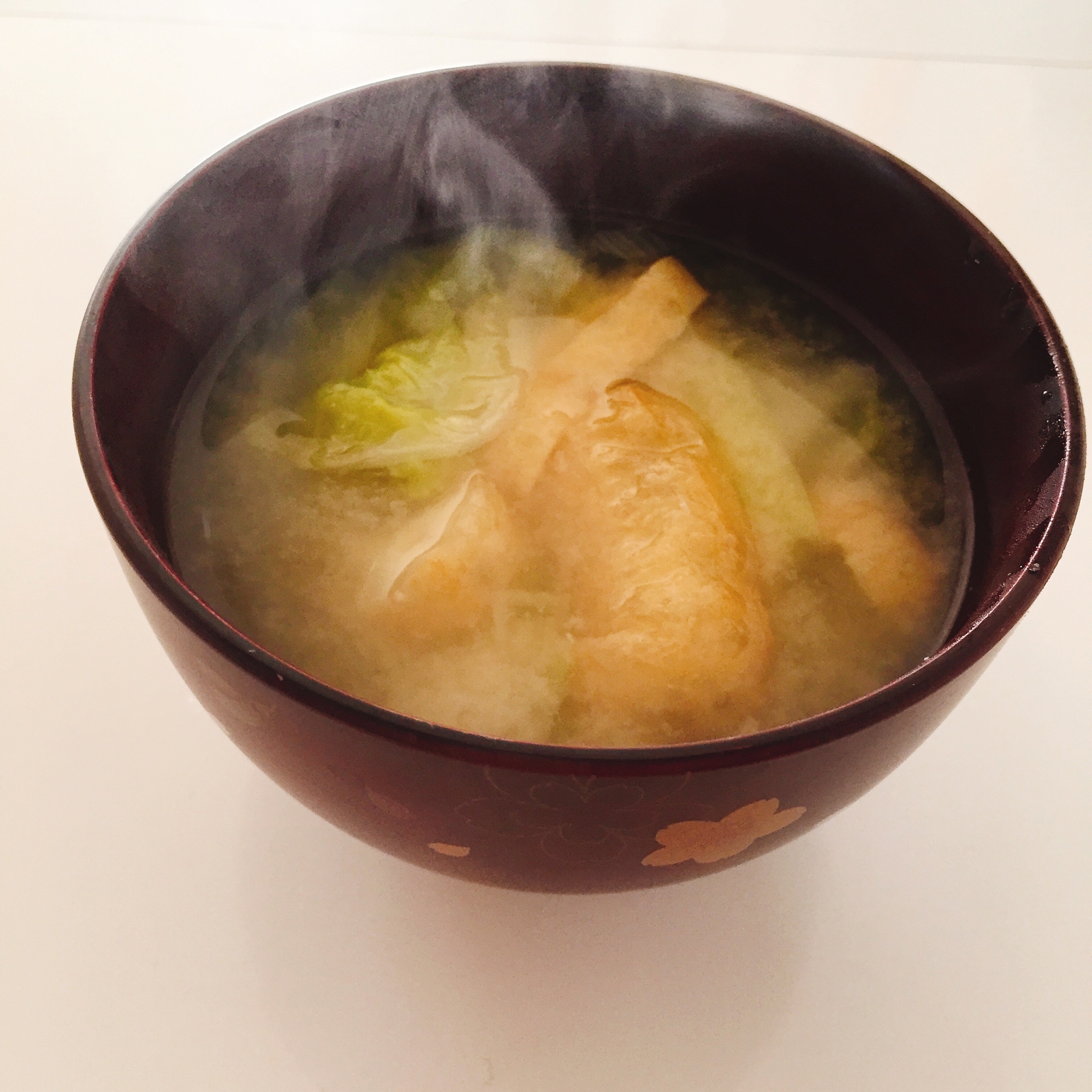 温まる〜♬  白菜と油揚げの味噌汁