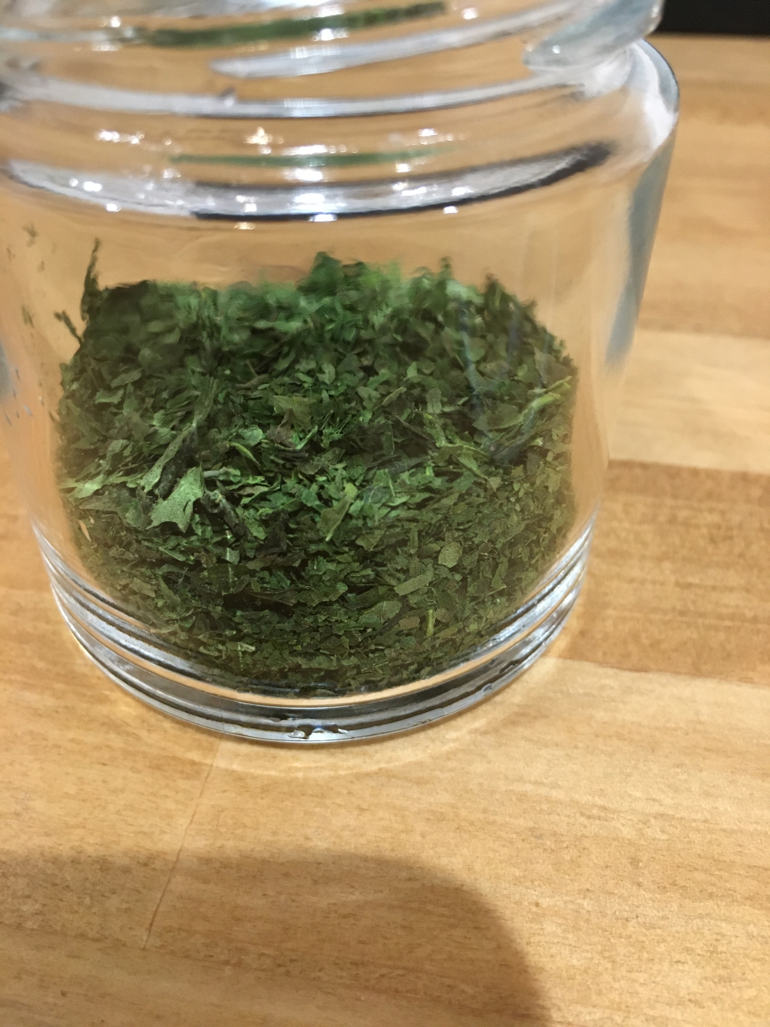 電子レンジで簡単 自家製乾燥バジル レシピ 作り方 By Sara 楽天レシピ 電子レンジで簡単 自家製乾燥バジル レシピ 作り方 By Sara 楽天レシピ