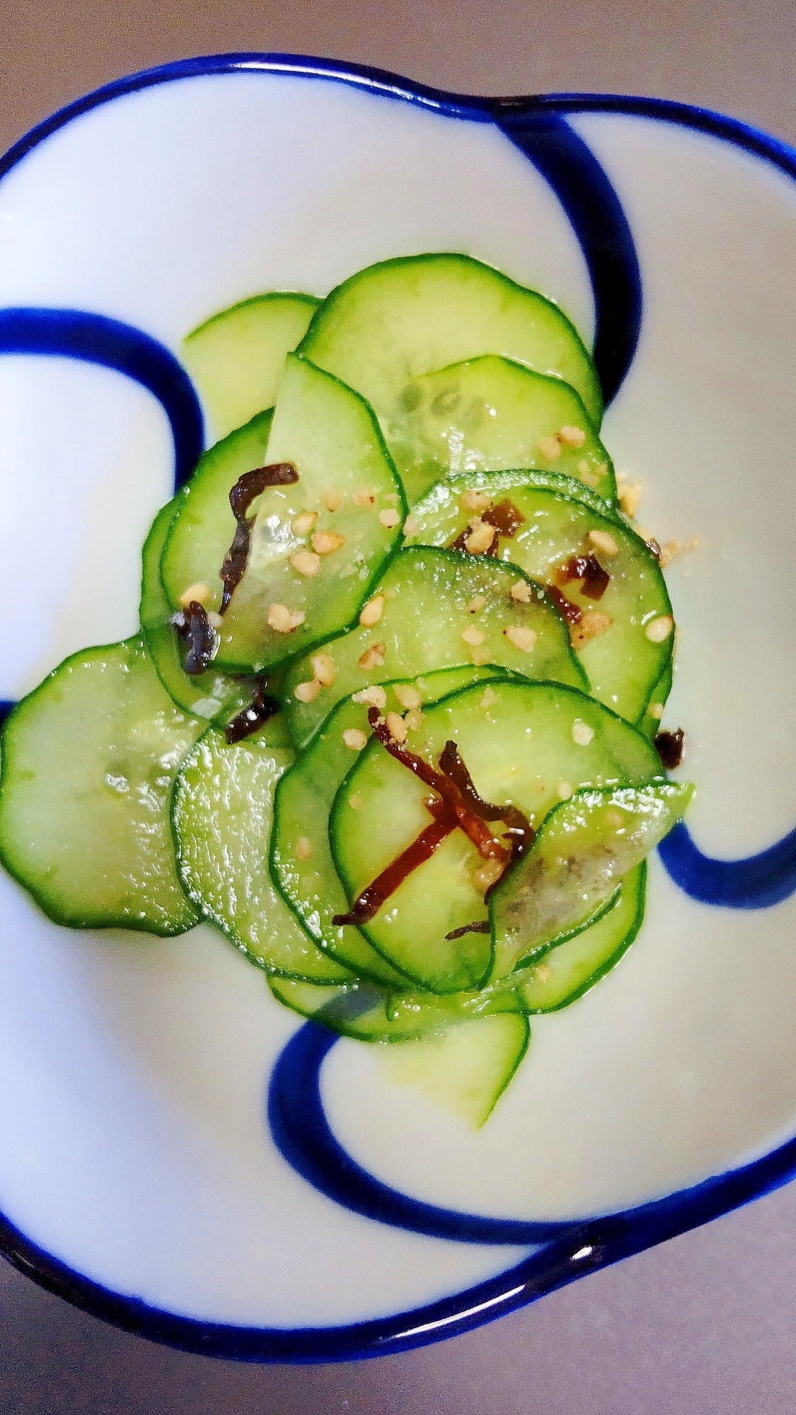 塩昆布ときゅうりの和え物