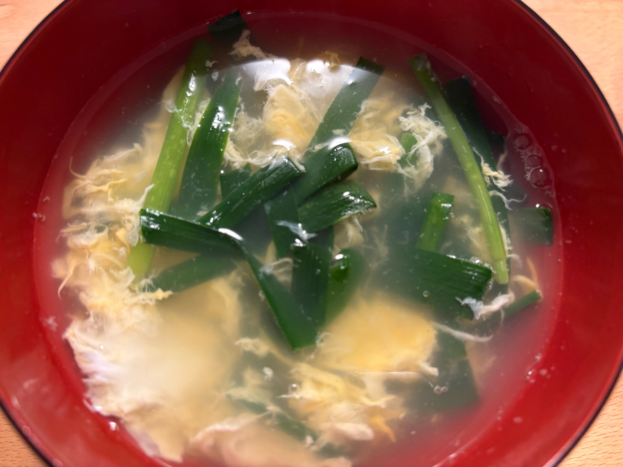 ニラを入れたたまごスープ