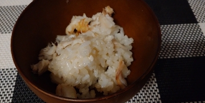 お食い初めの残りの鯛で作りました！初めて作ったのですがとっても美味しく好評で、2歳の息子もパクパクペロリでした(*´ڡ`●)またリピします！