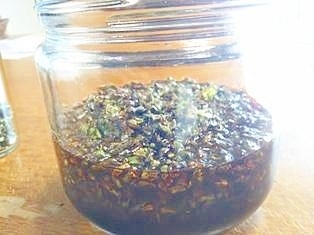 紫蘇の実の　醤油漬け　保存食