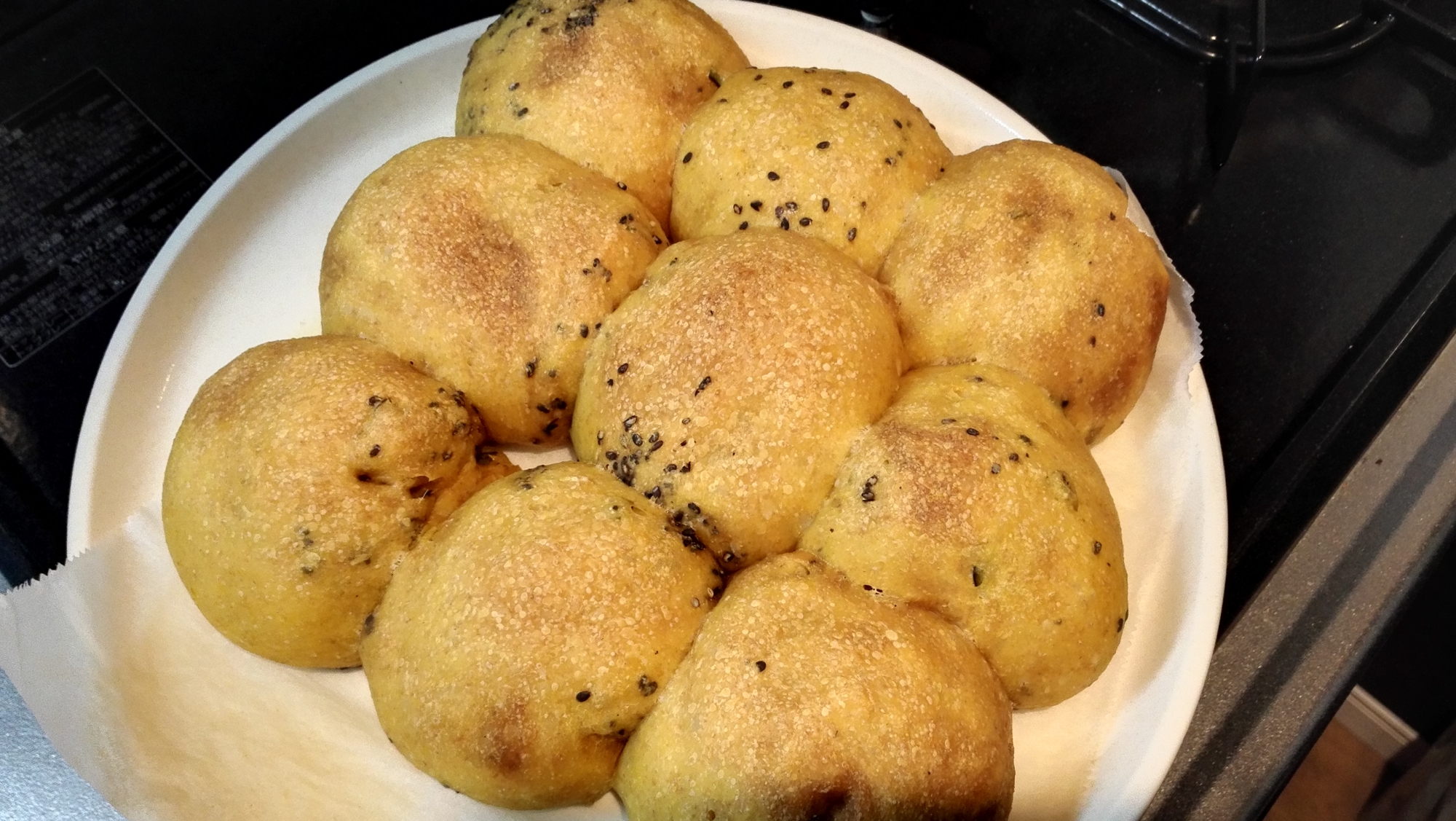 天然酵母パン～かぼちゃと胡麻いれちゃいました♥