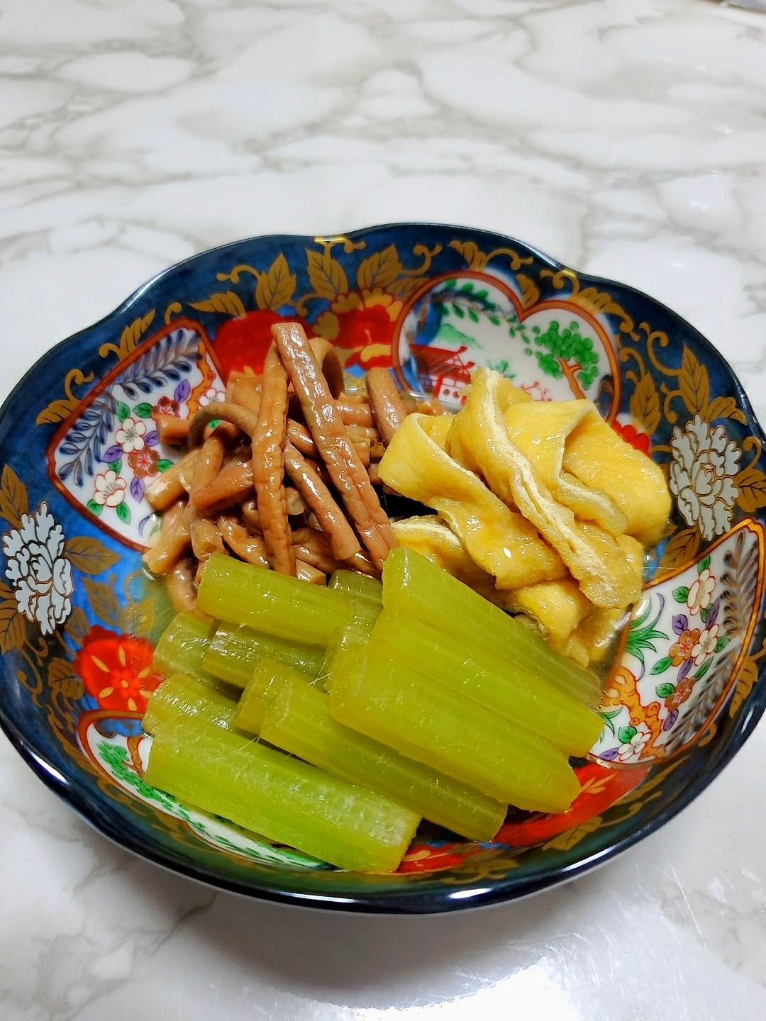 ゼンマイとふきの煮物 レシピ 作り方 By じゅん たま 楽天レシピ ゼンマイとふきの煮物 レシピ 作り方 By じゅん たま 楽天レシピ