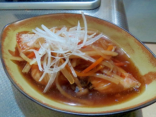 鮭に野菜あん