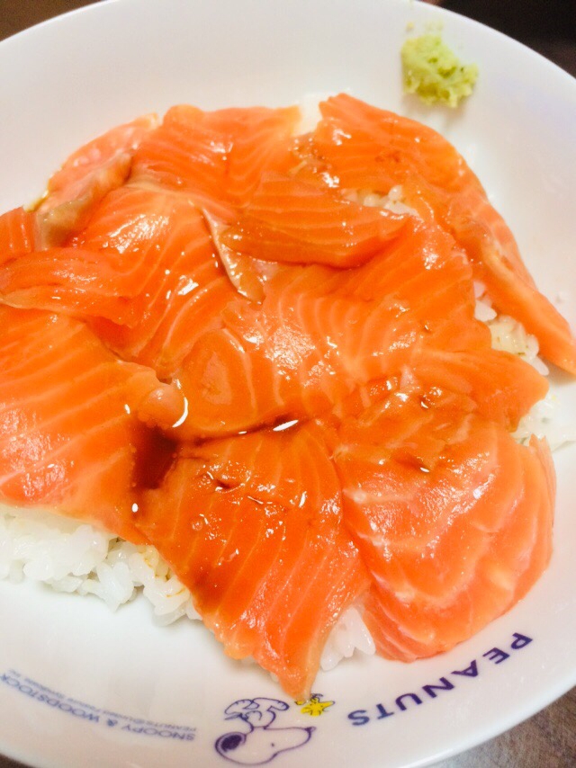 中華風味のサーモン丼 レシピ 作り方 By ドーナツ 楽天レシピ