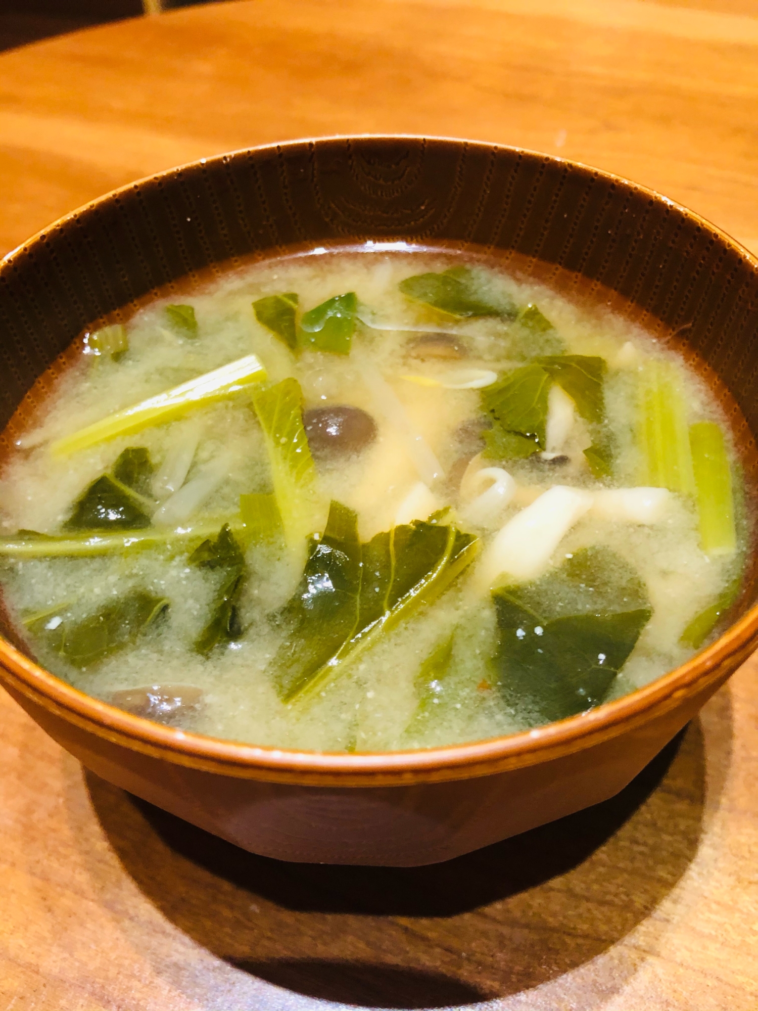 【ピリ辛】味噌ラーメン風ピリ辛お味噌汁⭐️