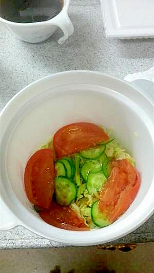 オリーブオイルの温野菜サラダ