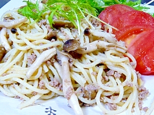 ひき肉としめじの和風パスタ♪